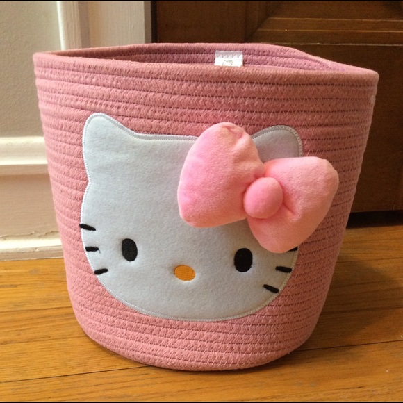 Hello kitty storage bin - Picture 7 of 8